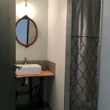 Loft Cocon En Plein Centre De *